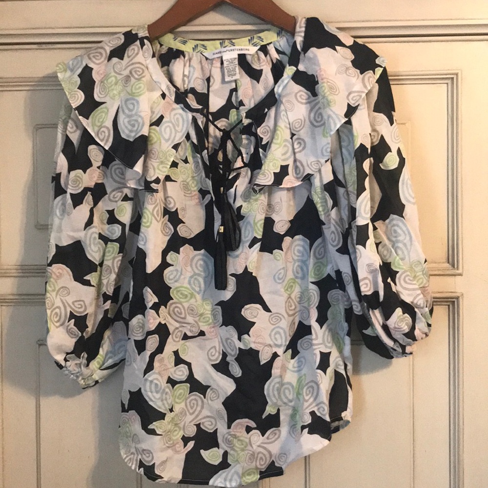 DVF Top